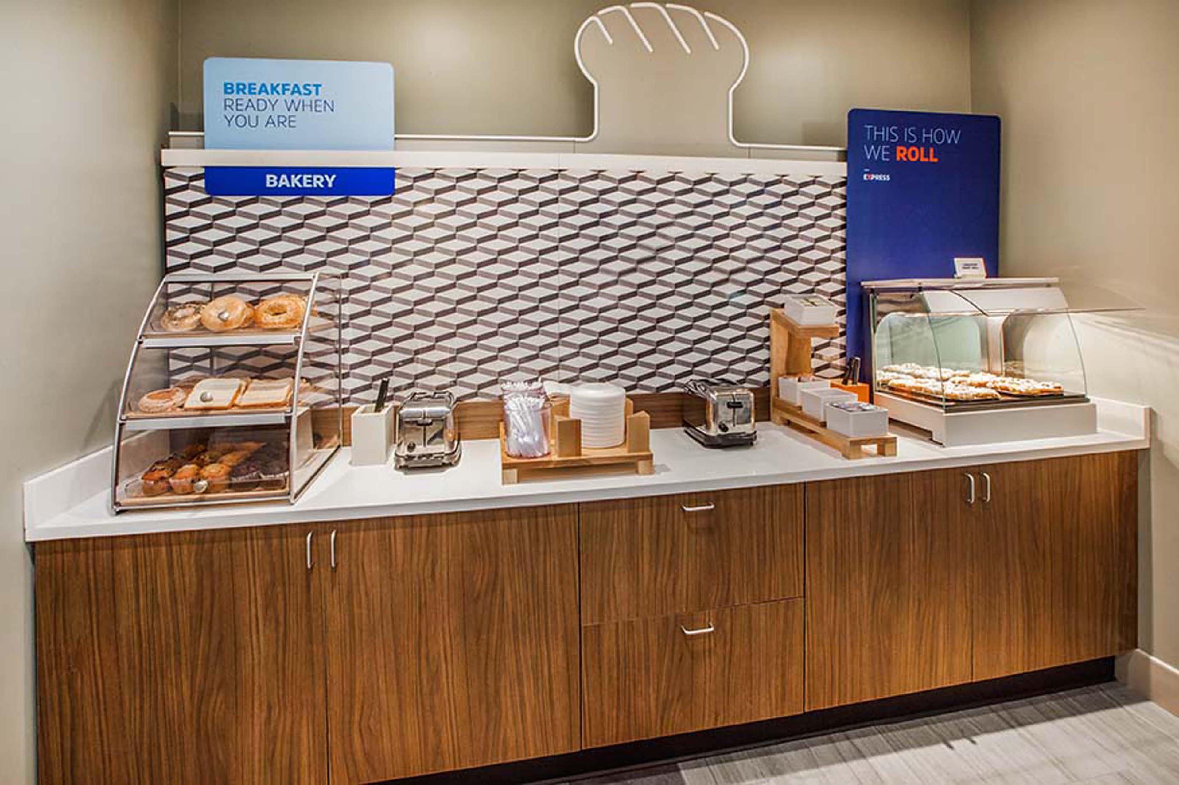 Holiday Inn Express & Suites - Mount Vernon By Ihg Bagian luar foto